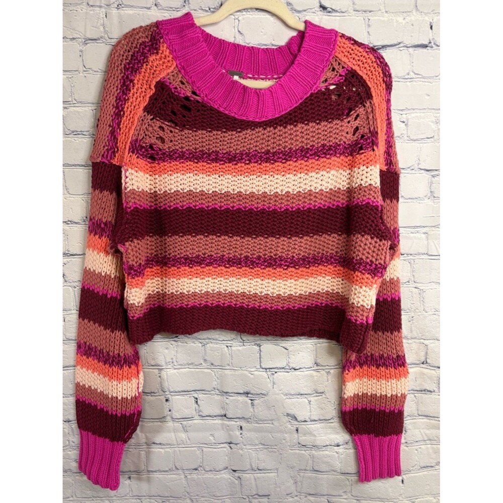Free People Fuschia Rose Boho Festival Casual Crewneck Cropped Devon Sweater M